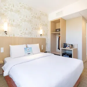 Hotel Kyriad - Palais Des Papes ***