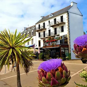 Hotel Du Port Locquirec