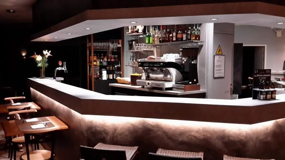 Hotel Kyriad Clermont Ferrand Nord - Riom